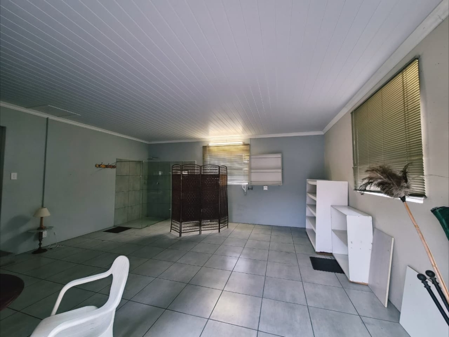 3 Bedroom Property for Sale in Stilbaai Wes Western Cape